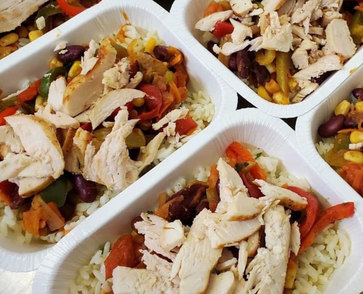Poulet avec couscous et légumes